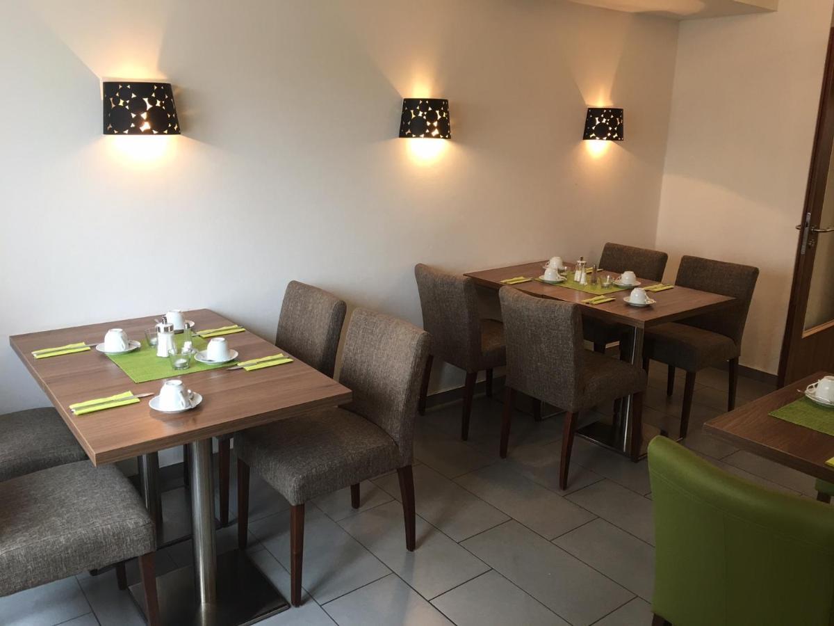 Stadthotel Bernstein Regensburg Bagian luar foto