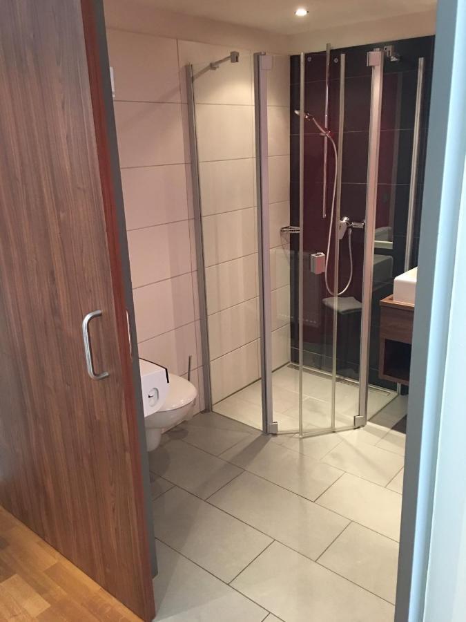 Stadthotel Bernstein Regensburg Bagian luar foto